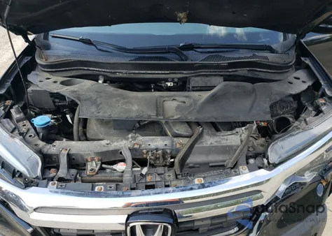 2017 Honda Ridgeline z USA, uszkodzony, nr VIN 5FPYK3F14HB016589